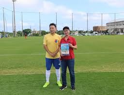 西班牙人上轮客场1-0击败塞尔塔，斩获赛季7连胜，暂列西甲第6，距离降级区仅12分。